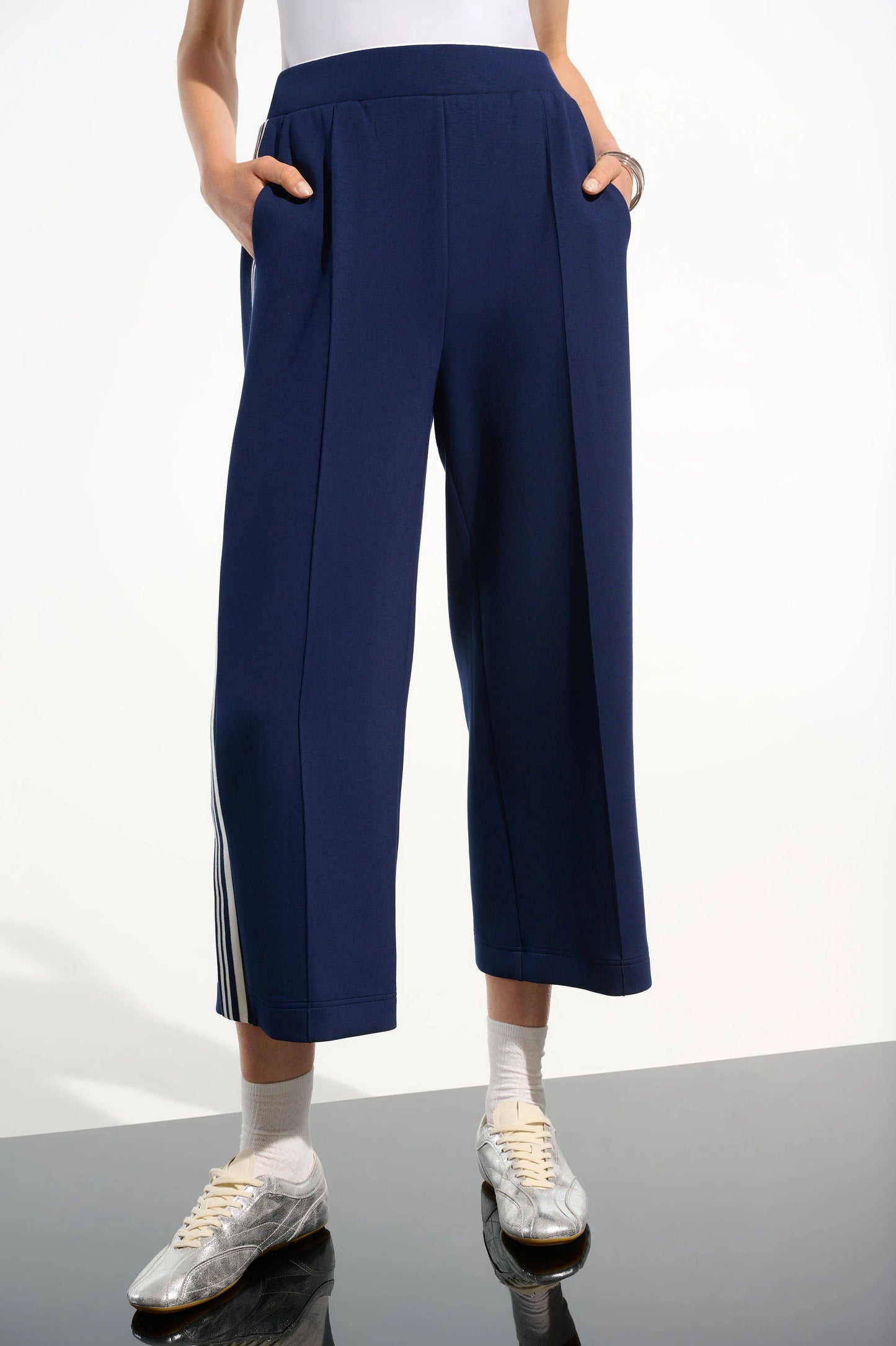 PANTALON CULOTTE À ENFILER EN JERSEY SCUBA -  JOSEPH RIBKOFF - 261618