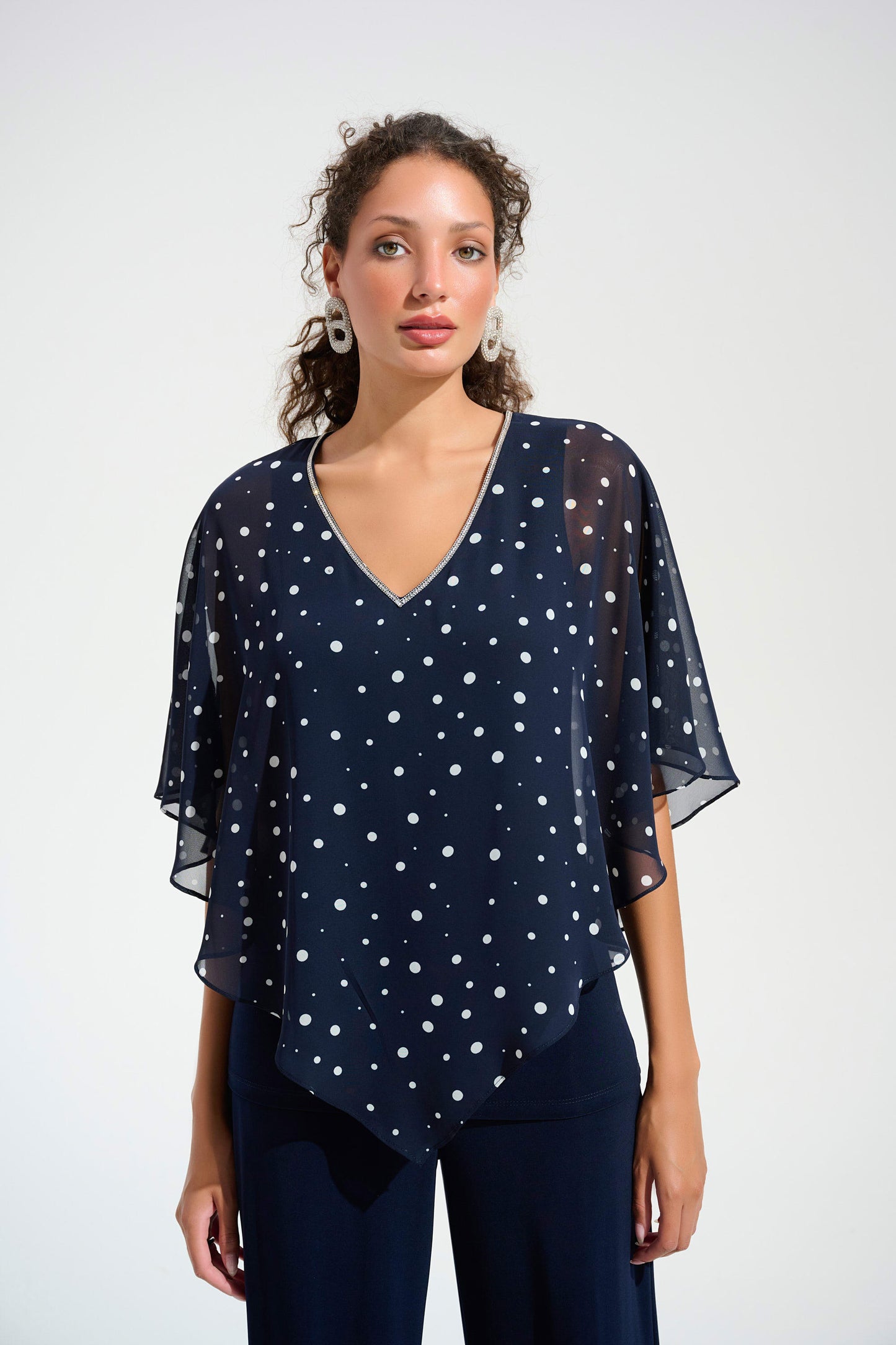 Poncho en tricot soyeux à pois - JOSEPH RIBKOFF - 261766